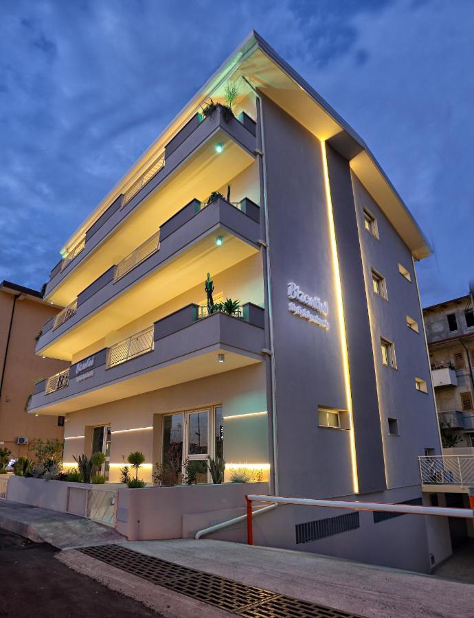 Aparthotel Bizantini Tropea Exterior foto